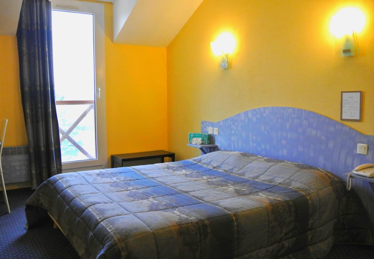 Logis Argonne Hotel Vouziers 외부 사진